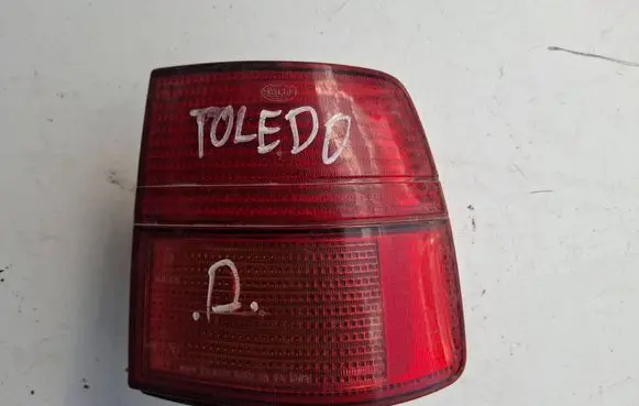 Seat Toledo I (1L) Rear/tail lights 1L0945096A