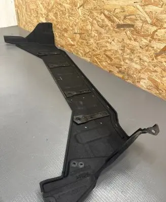 Front bumper skid plate/under tray