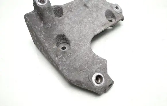 BMW 1 E81 E87 A/C compressor mount bracket 7505980 64557505980