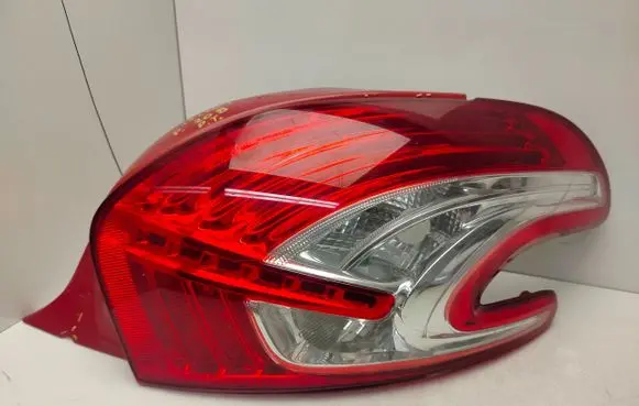 Peugeot 208 I Rear/tail lights