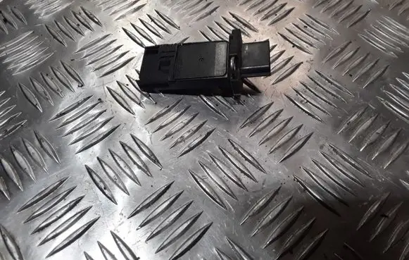 Nissan Qashqai Mass air flow meter AFH70M38 226807S000