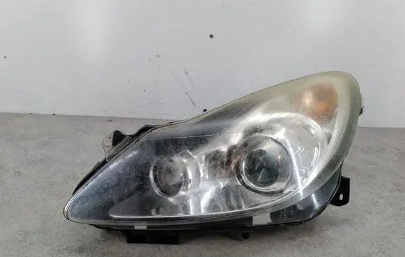 Opel Corsa D Headlight/headlamp 13186385