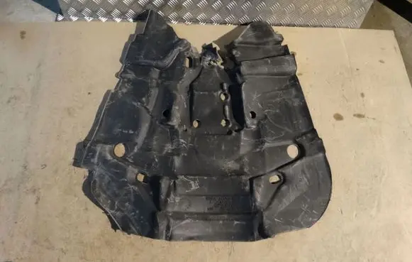 Mercedes-Benz S W222 Center console A2226828601