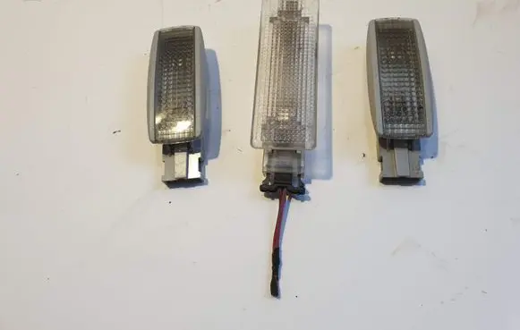 Volkswagen Touran I Other interior light 380947113