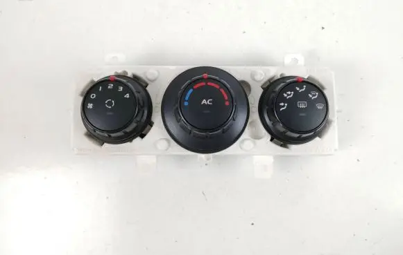 Nissan NV400 Climate control unit 275100013R 5L7740000