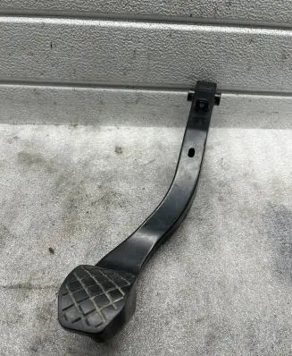 Audi A6 S6 C6 4F Accelerator throttle pedal
