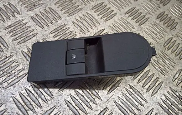 Opel Astra H Quarter vent window switch 13228709