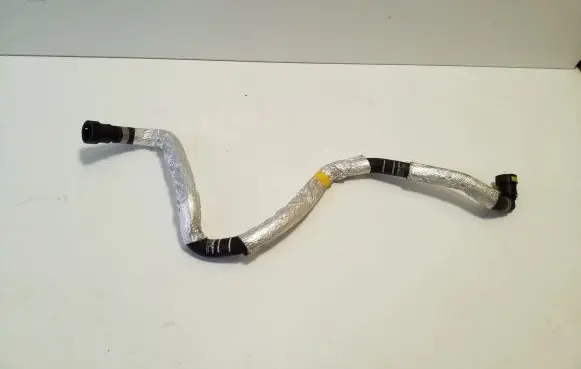 Volvo XC60 Engine coolant pipe/hose 32252375