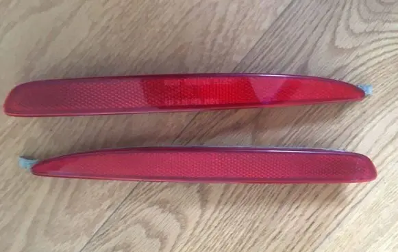 Mazda 6 Rear tail light reflector 25061971 9321801