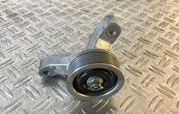 Honda Accord Generator/alternator belt tensioner RL5A0