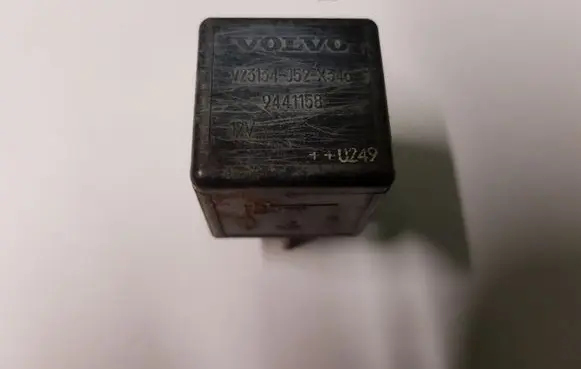 Volvo S60 Other relay 9441158 V23134352X346