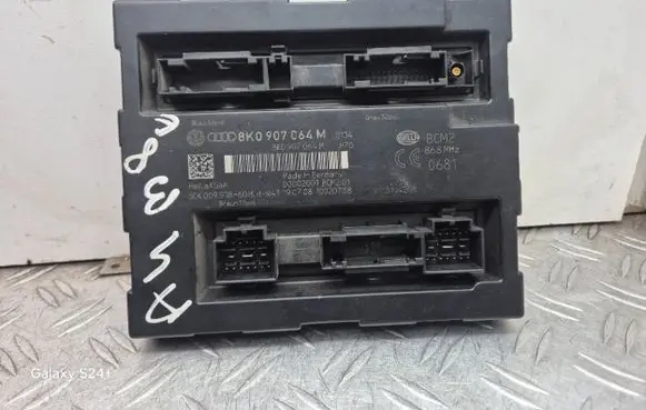 Audi A4 S4 B8 8K Comfort/convenience module 8K0907064M