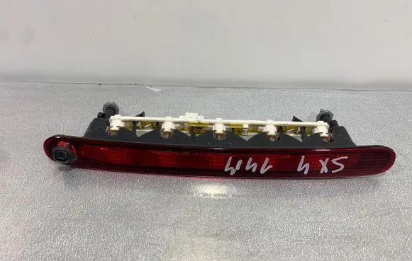 Suzuki SX4 S-Cross Third/center stoplight 3581063J0