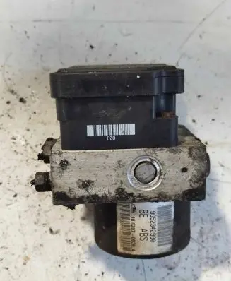 Peugeot 206 ABS Pump 10097011143 BSS4E1440K2U 5WK84188