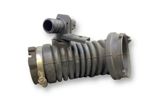 Opel Astra J Air intake hose/pipe 315875800 1039890S04 13259221