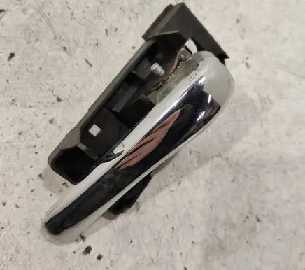 Alfa Romeo 147 Front door interior handle 46736147
