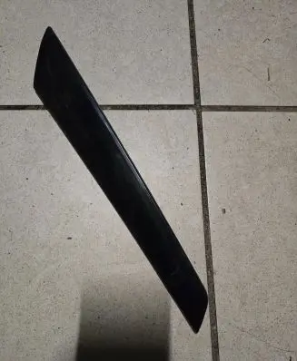 Mercedes-Benz C W204 Front door trim bar A2047200522