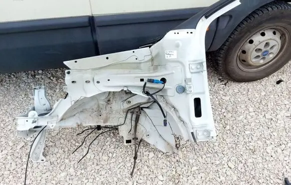 Citroen C4 Cactus Front side member 