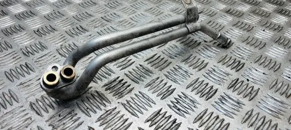 Volkswagen PASSAT B7 Engine coolant pipe/hose 03C121050P