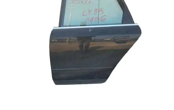 Audi A4 S4 B6 8E 8H Rear door 35D7
