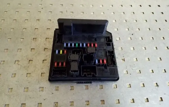 Nissan Qashqai Comfort/convenience module 284B7JD000