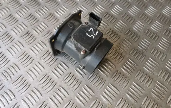 Audi A6 S6 C5 4B Mass air flow meter 078133471E AFH7008D