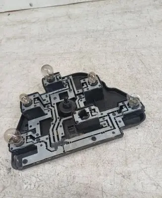 BMW 5 E39 Tail light bulb cover holder 8363565 14603502