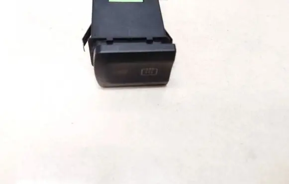Audi A3 S3 8L Windscreen/window heater switch 8l0941503b