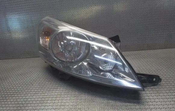 Citroen Jumpy Headlight/headlamp VAL450429 6206L0