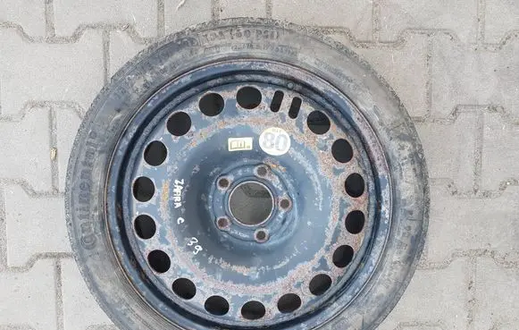Opel Zafira C R17 spare wheel