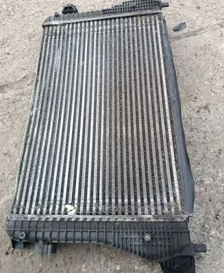 Volkswagen Golf V Intercooler radiator 1K0145803A