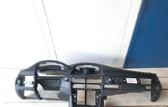 BMW 5 E60 E61 Dashboard 7034144