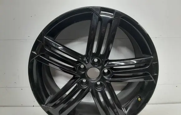 Volkswagen Golf VI R18 alloy rim 5K0601025M