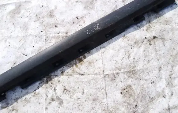 Volvo C30 Sill 31213350