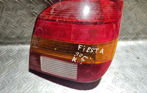 Ford Fiesta Rear/tail lights 89FG13A602