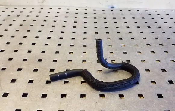 Volkswagen PASSAT CC Engine coolant pipe/hose