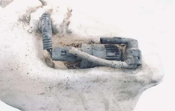 Nissan Almera Tino Windscreen/windshield washer pump