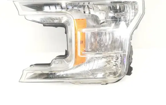 Ford F150 Headlight/headlamp MDJL3X-13A045-A