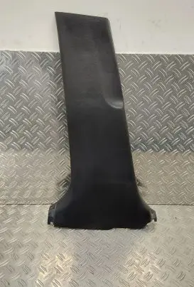 Toyota Yaris (B) pillar trim (bottom) 624140D190 624140D200