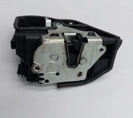 Mini Cooper Countryman R60 Front door lock