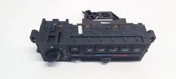 Nissan Primera Climate control unit 08m94b 08-m-94b