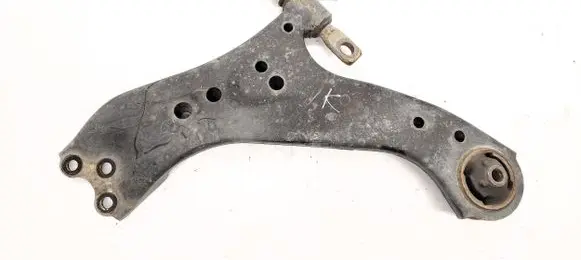 Front lower control arm/wishbone