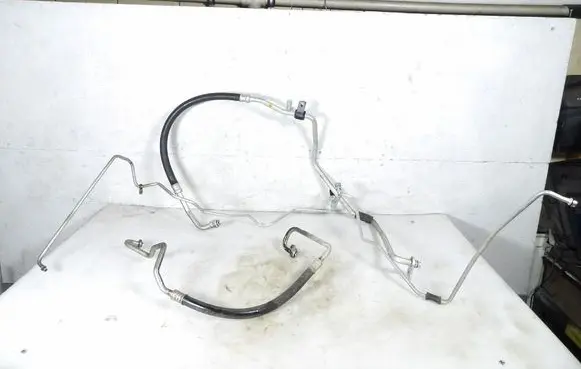 Air conditioning (A/C) pipe/hose