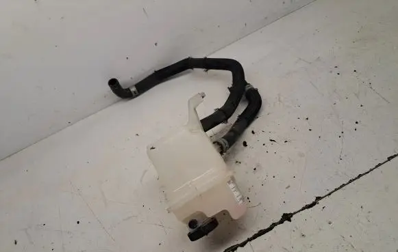Toyota Auris E180 Coolant expansion tank/reservoir 108KPA