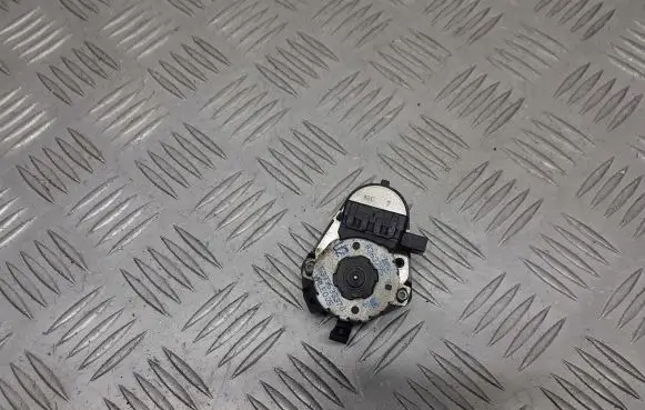 BMW 5 E39 Central body control module 8363795
