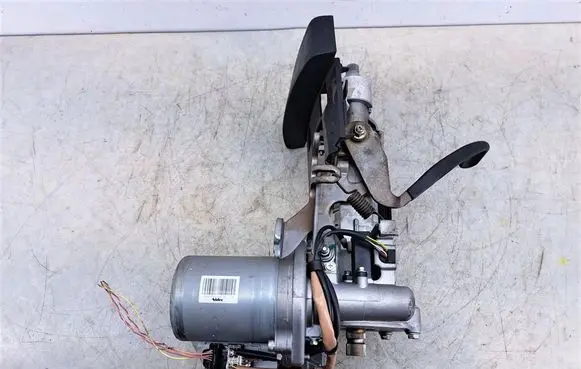 Renault Scenic II - Grand scenic II Power steering pump 8200741585
