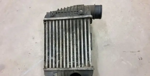 Audi A6 S6 C6 4F Intercooler radiator