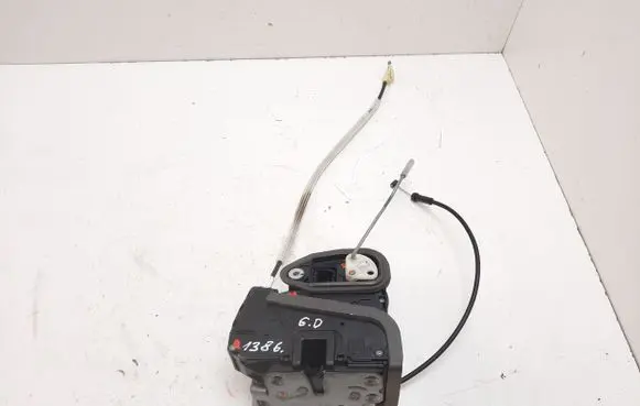 Cadillac Escalade IV Rear door lock 3035076 3042948 13598380