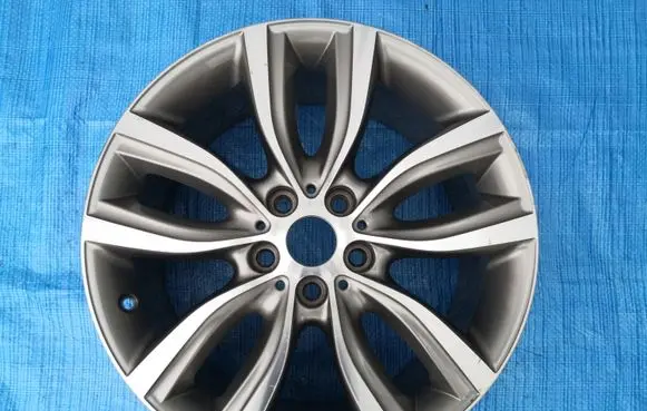 BMW 2 F45 R18 alloy rim 6855094