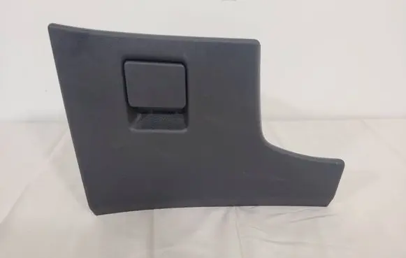 Opel Astra J Glove box 1709460 498951029